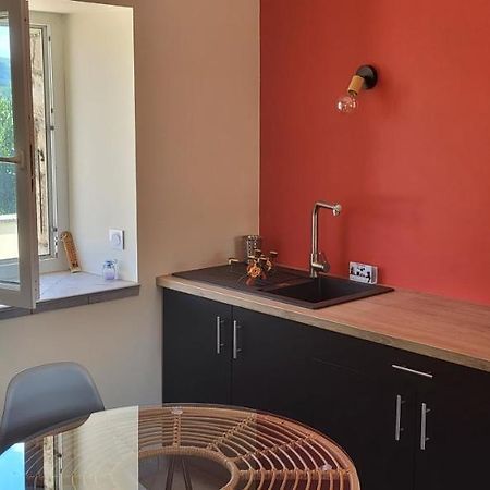 Maisonnette En Pierre Renovee Lamastre Exteriér fotografie