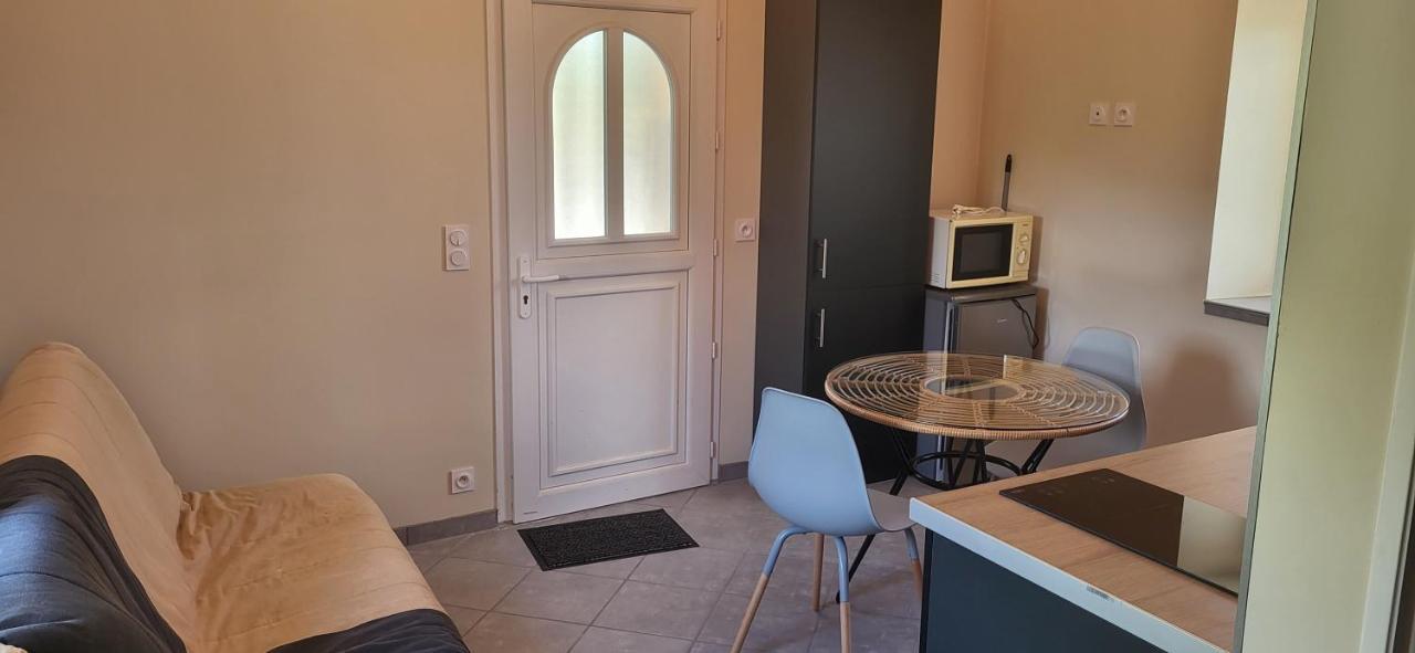 Maisonnette En Pierre Renovee Lamastre Exteriér fotografie